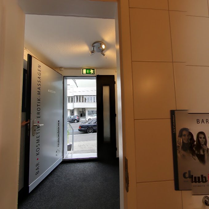 Diskretlady.ch - Erotic Massage in St Gallen, Switzerland