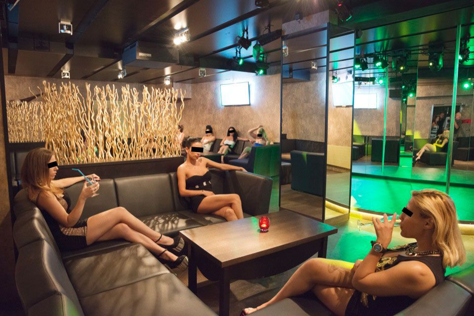 Six Day Club Lounge - Nightclub in St Gallen, Switzerland