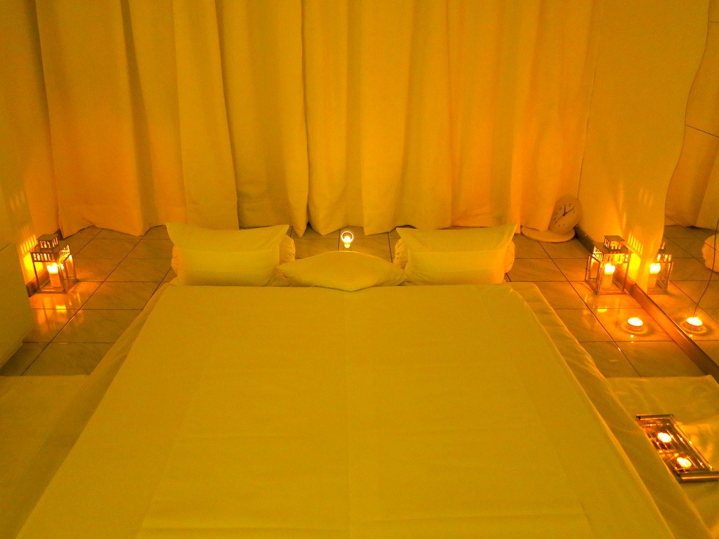 Najad Massagi Tantra - Erotic Massage in Vacallo, Switzerland