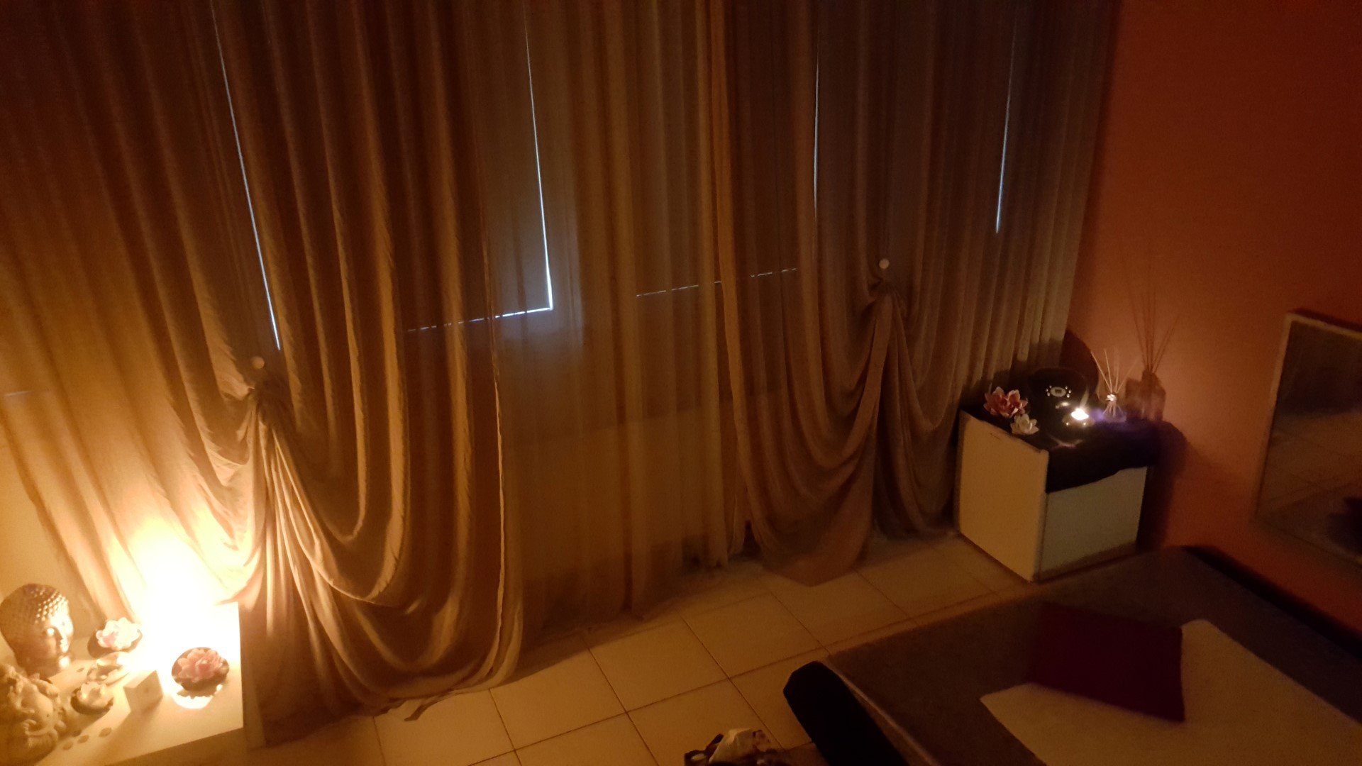 Royal Tantra - Locale Erotico - Erotic Massage in Vacallo, Switzerland