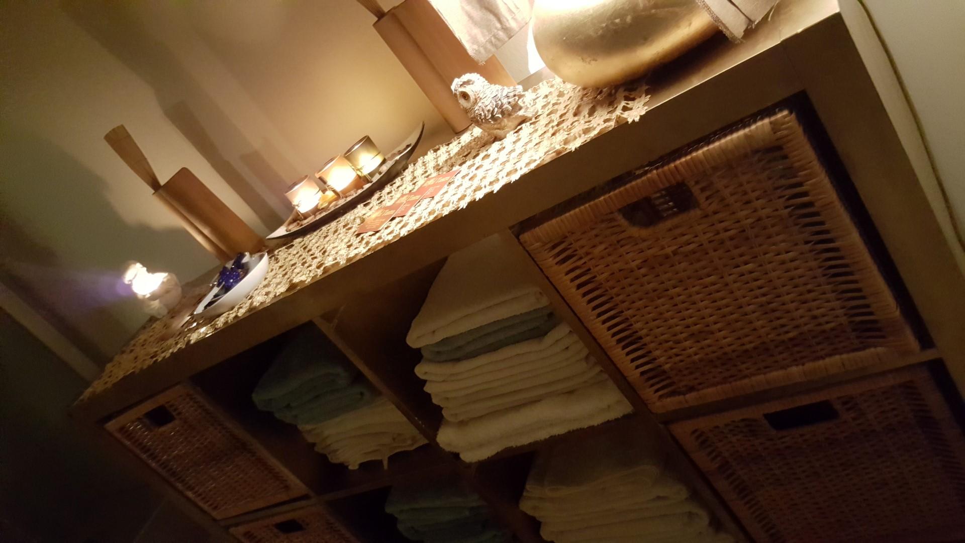 Royal Tantra - Locale Erotico - Erotic Massage in Vacallo, Switzerland