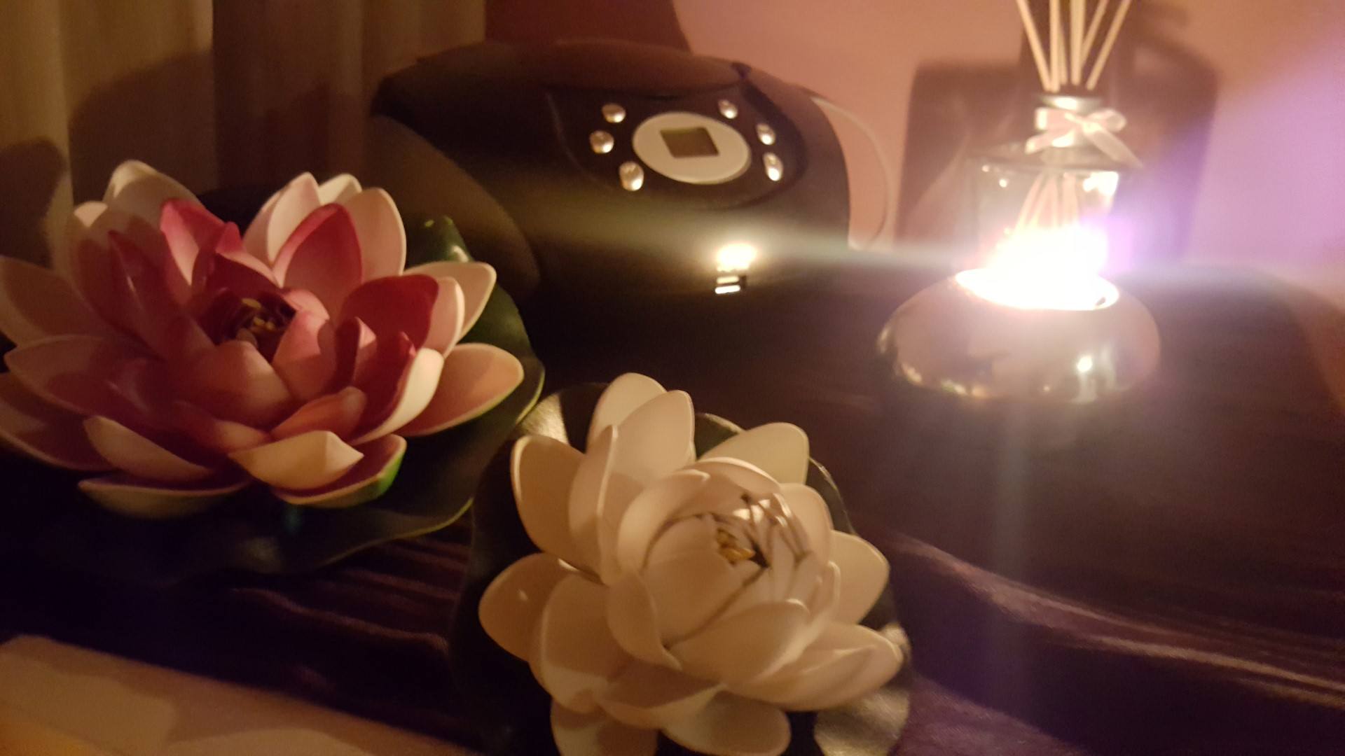 Royal Tantra - Locale Erotico - Erotic Massage in Vacallo, Switzerland
