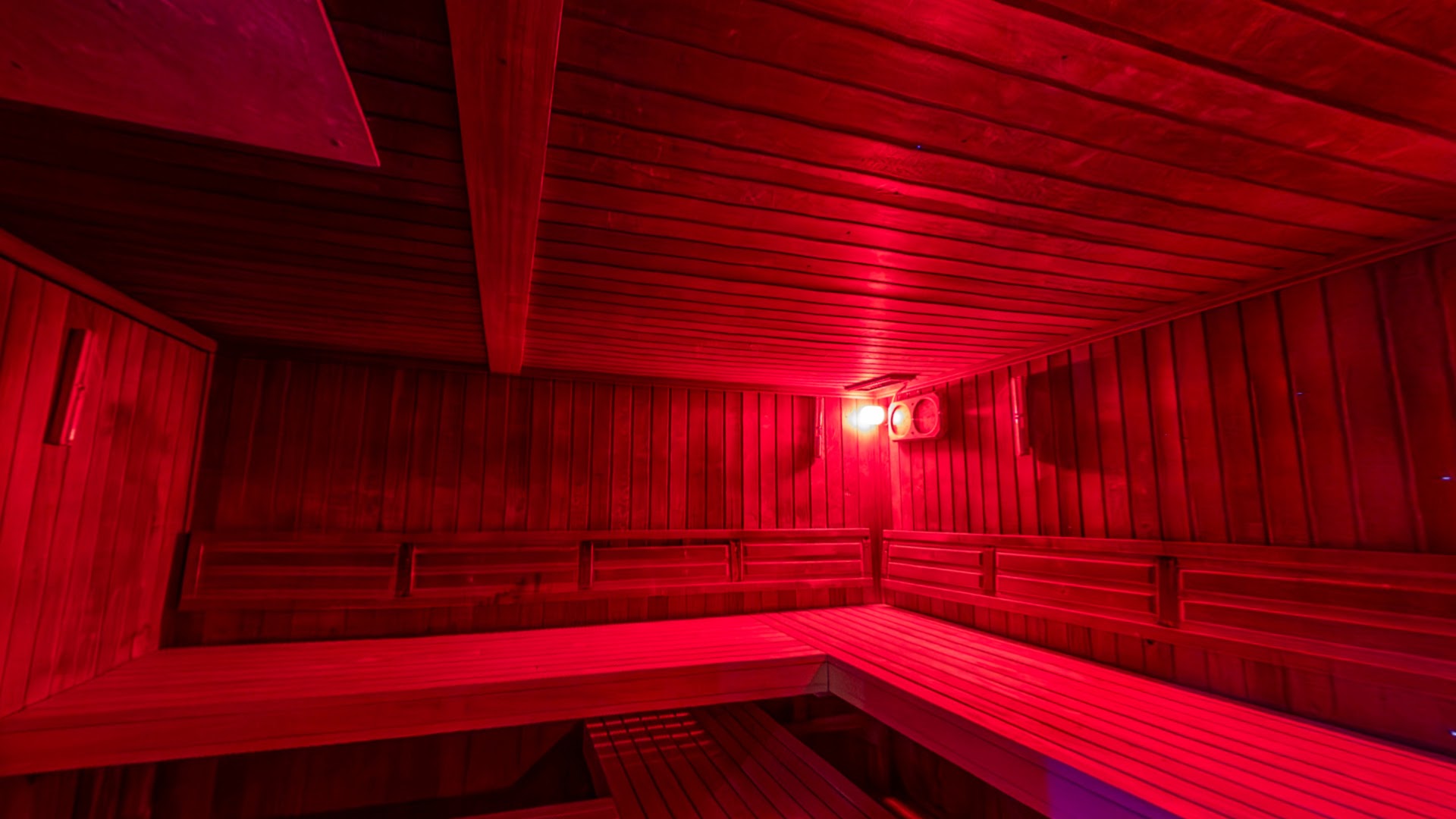 Sauna Les Avanchets - Fkk in Vernier, Switzerland