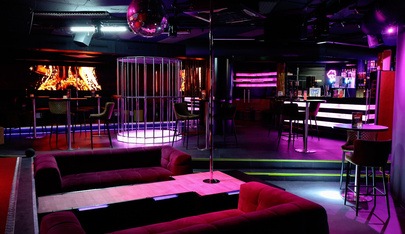 Crystal Club & Lounge | Stripclub | Tabledance | Live Shows | Nightclub - Nightclub in Volketswil, Switzerland