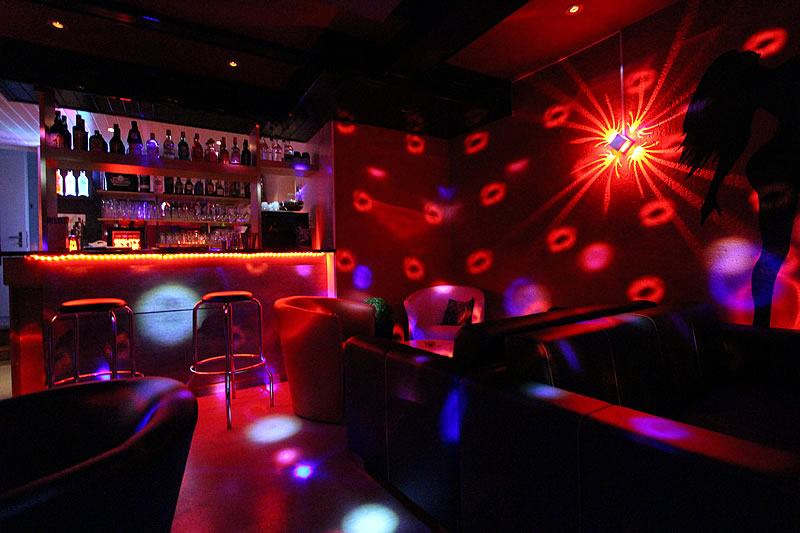 Restaurant, Kontaktbar Club Wilden Mann Wädenswil - Nightclub in Wadenswil, Switzerland