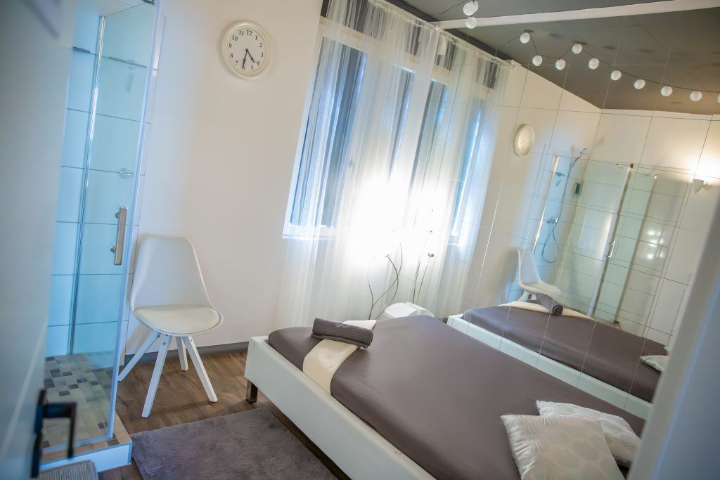 Joy House - Sexy Privat Und Escort Girls In Waltenschwil Nähe Zürich - Brothel in Waltenschwil, Switzerland