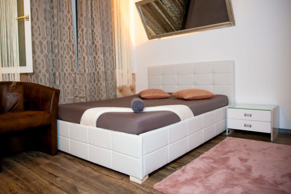 Joy House - Sexy Privat Und Escort Girls In Waltenschwil Nähe Zürich - Brothel in Waltenschwil, Switzerland