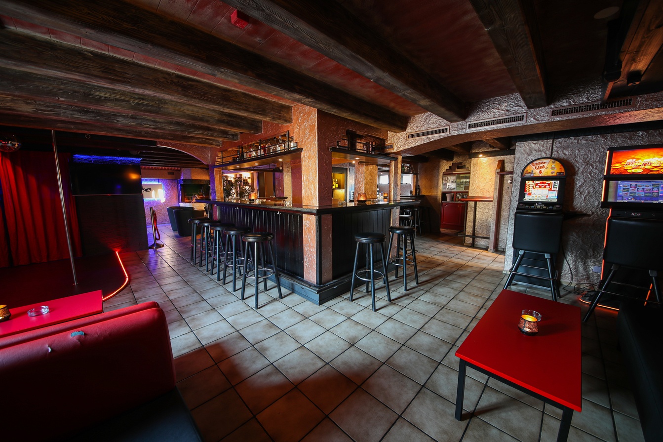 Club Mirage - Brothel in Wangen, Switzerland
