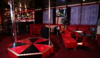 Bar Red House - Nightclub in Wartau, Switzerland