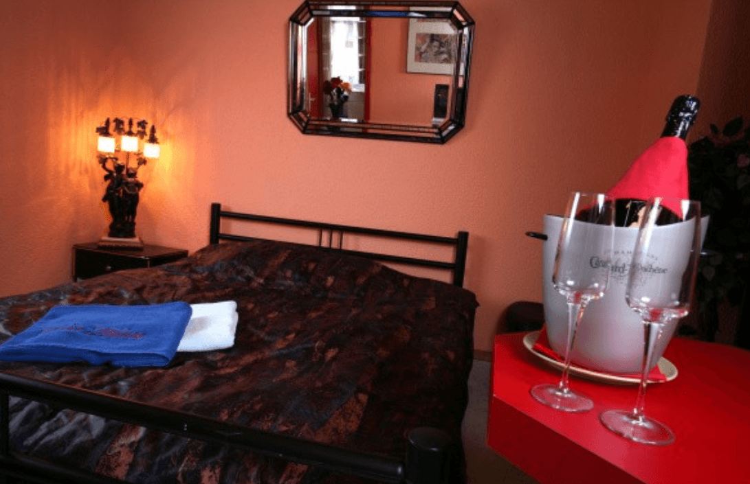 Bar Red House - Nightclub in Wartau, Switzerland