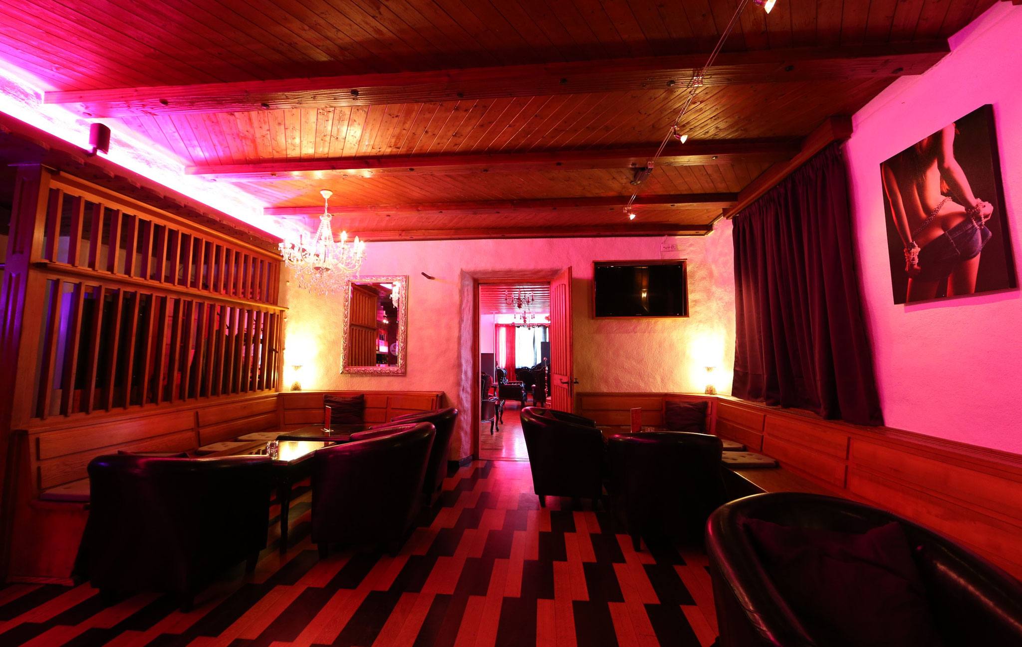 Bar Moulin Rouge - Nightclub in Wolhusen, Switzerland
