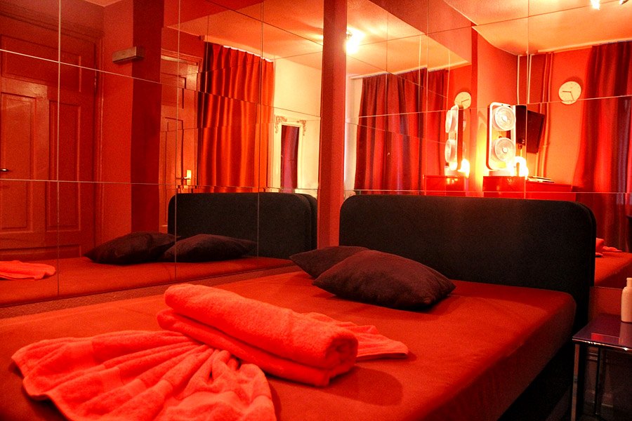 Beauty Latinas - Brothel in Zurich, Switzerland