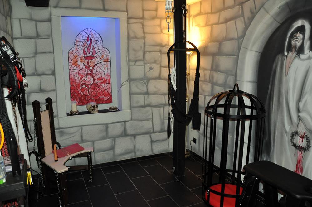 Club Saphir - Brothel in Zurich, Switzerland