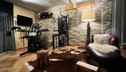 Salon Claudia - Brothel in Zurich, Switzerland
