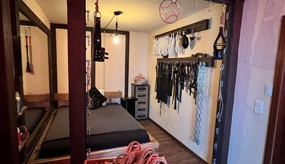 Salon Claudia - Brothel in Zurich, Switzerland