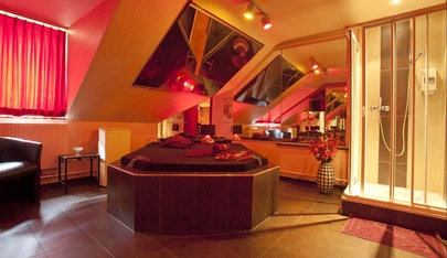 Sex Club Villa166 - Brothel in Zurich, Switzerland