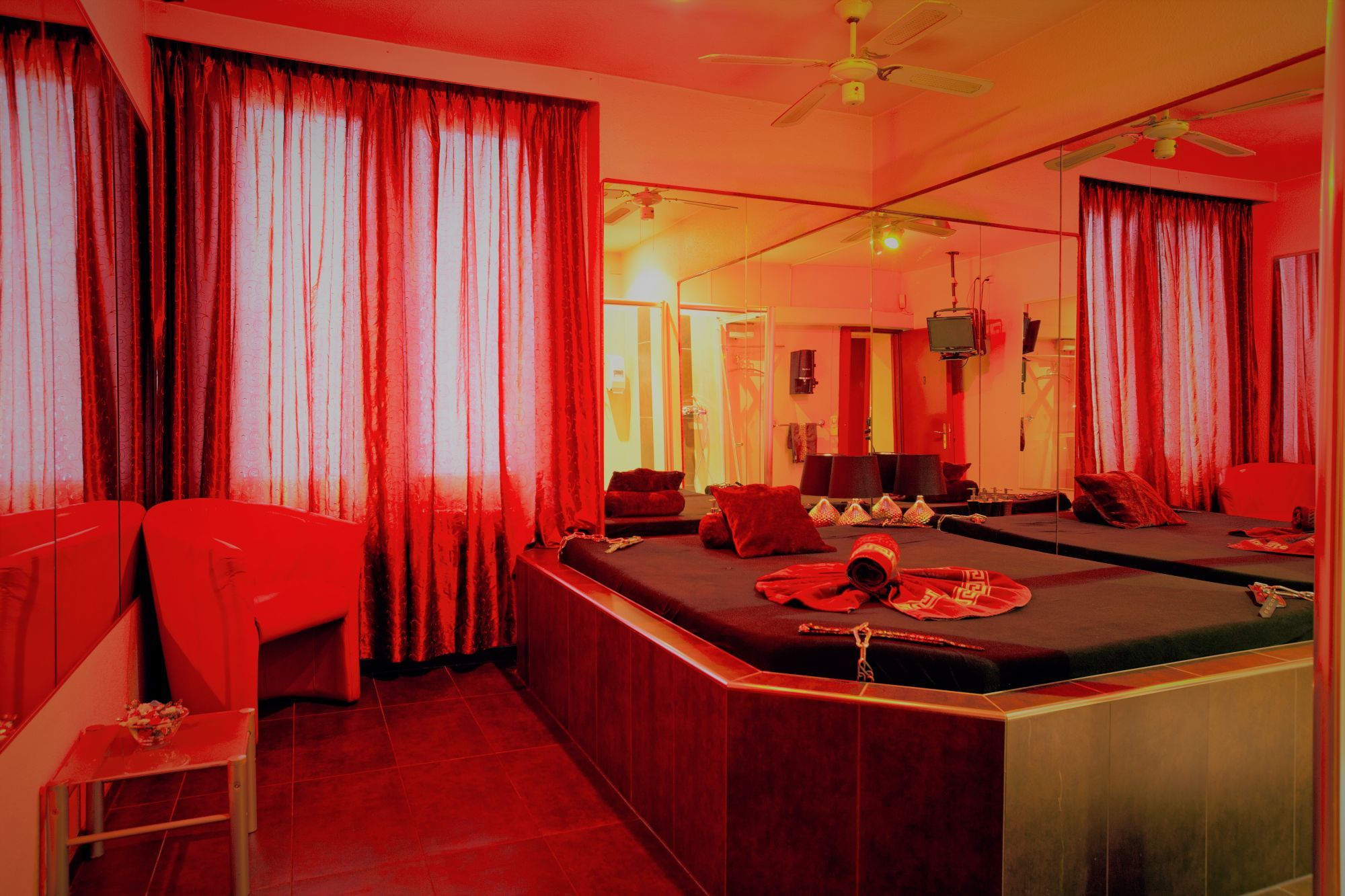 Sex Club Villa166 - Brothel in Zurich, Switzerland
