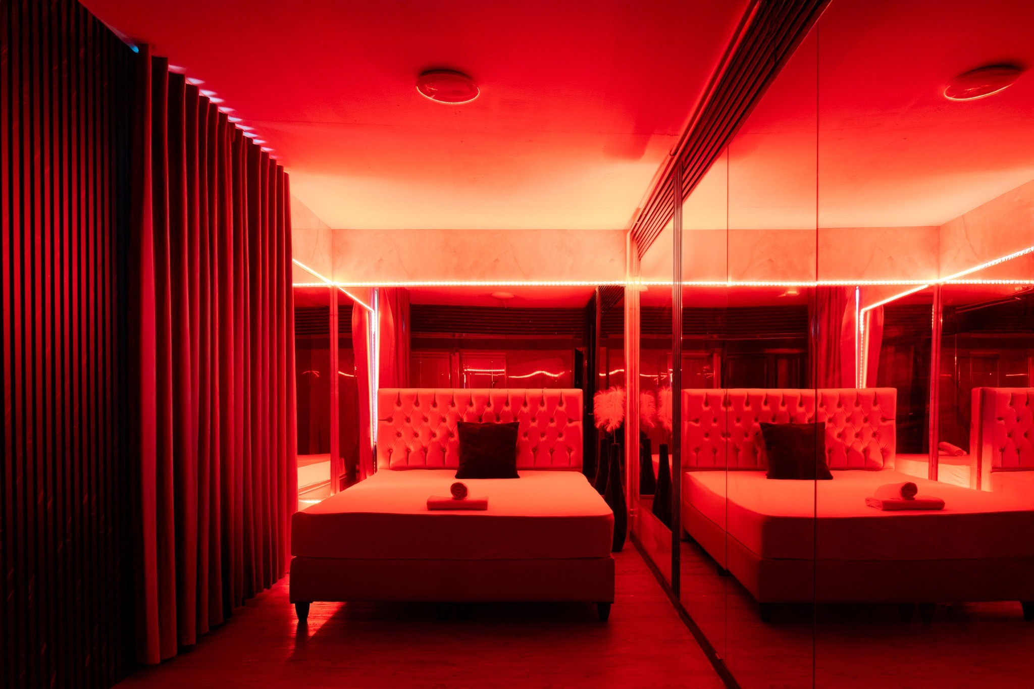 Sex Club Villa166 - Brothel in Zurich, Switzerland