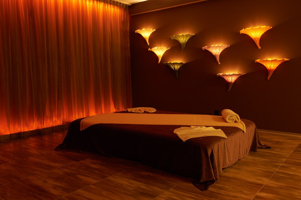 Andana Massagen | Tantra- & Erotik-Massagen In Zürich - Erotic Massage in Zurich, Switzerland