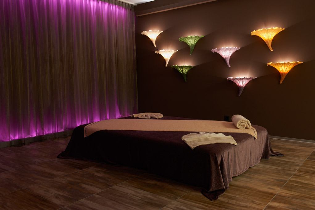 Andana Massagen | Tantra- & Erotik-Massagen In Zürich - Erotic Massage in Zurich, Switzerland