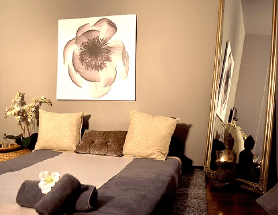Goldenhearts Massage - Erotic Massage in Zurich, Switzerland