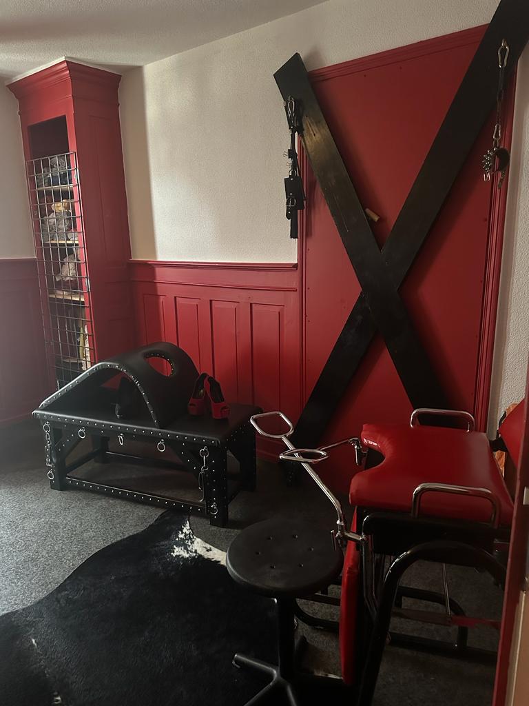 Karibik Girls - Erotic Massage in Zurich, Switzerland