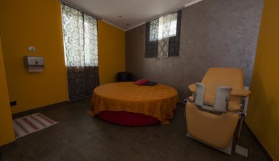 Maxim Club - Erotic Massage in Zurich, Switzerland