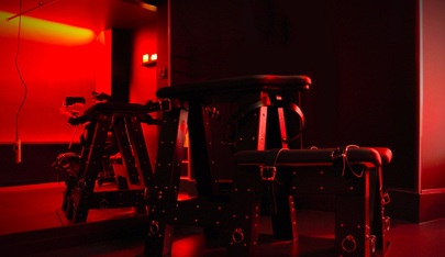 Maxim Club - Erotic Massage in Zurich, Switzerland