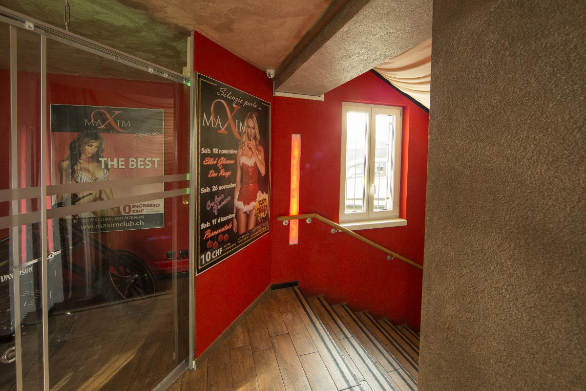 Maxim Club - Erotic Massage in Zurich, Switzerland