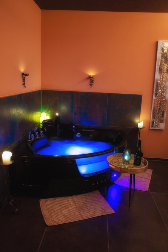 Sensual Lounge - Erotic Massage in Zurich, Switzerland
