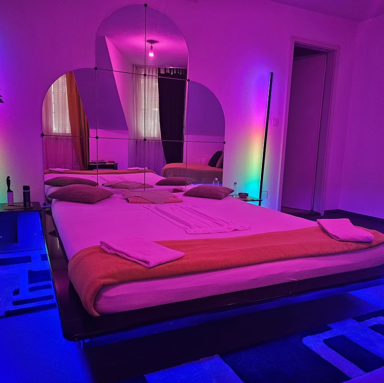 Studio Sunneschi - Erotic Massage in Zurich, Switzerland