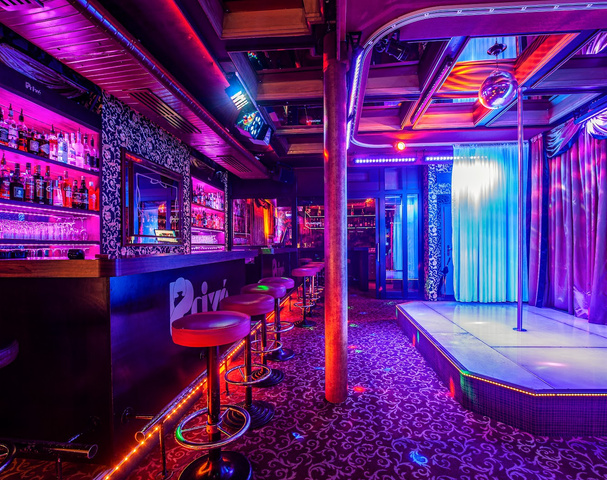 Club Privé - Strip Club, Cabaret & Nightclub - Nightclub in Zurich, Switzerland