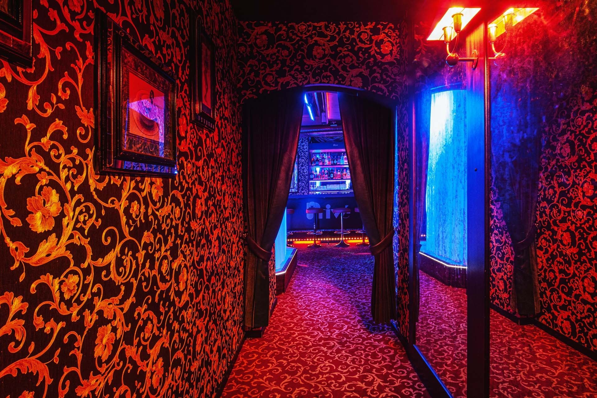 Club Privé - Strip Club, Cabaret & Nightclub - Nightclub in Zurich, Switzerland