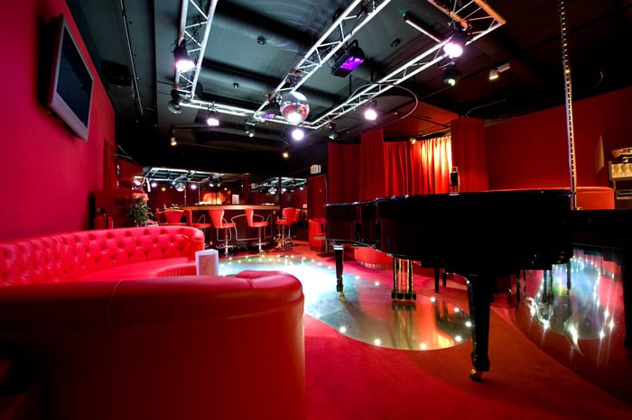 Haifisch Cabaret Night Club - Nightclub in Zurich, Switzerland