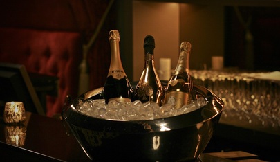 Red Lips | Strip Club | Cabaret | Night Club - Nightclub in Zurich, Switzerland