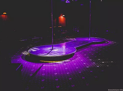 Paradise Strip Club - Nightclub in Ivano Frankivs K, Ukraine