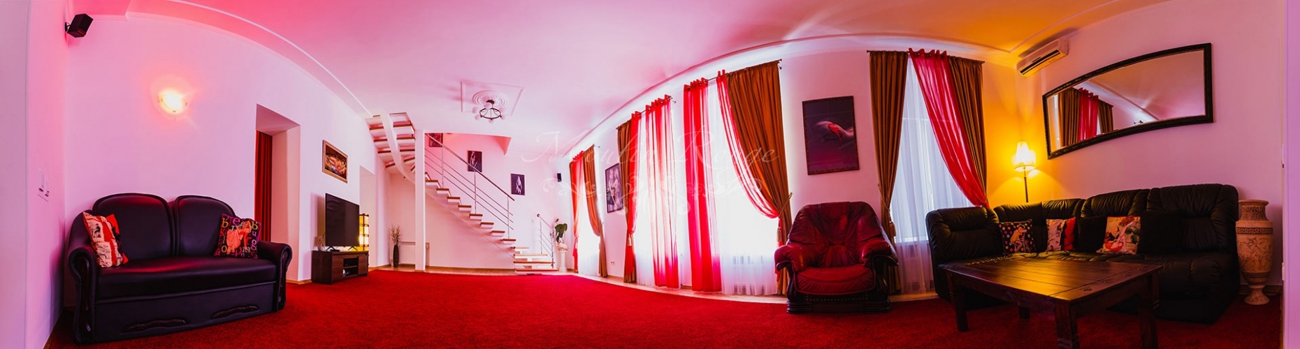 Moulin Rouge - Erotic Massage in Kyiv, Ukraine