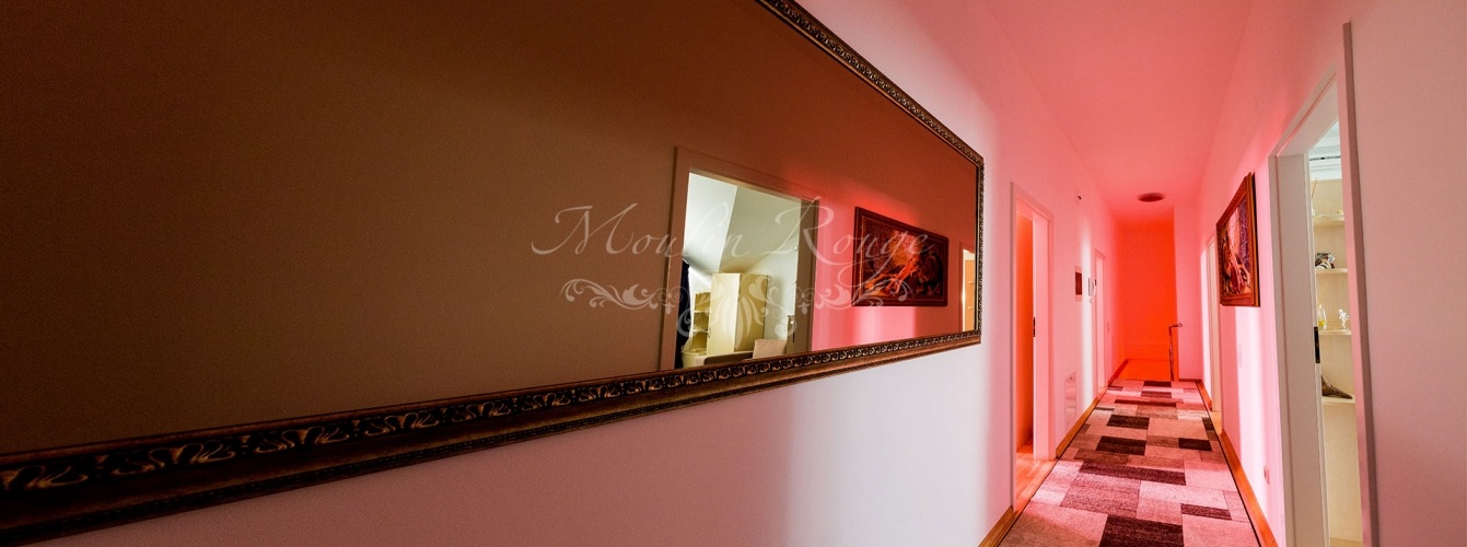 Moulin Rouge - Erotic Massage in Kyiv, Ukraine