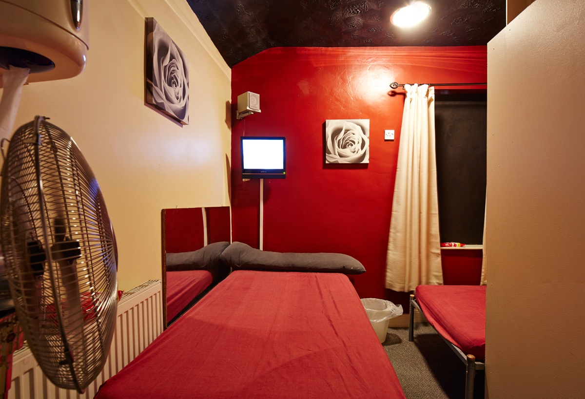 Town House - For Brife Encounters - Swinger Club in Birkenhead, United Kingdom