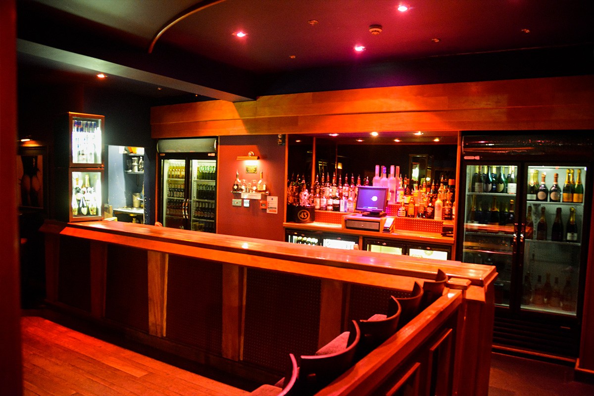 For Your Eyes Only - Bournemouth - Nightclub in Bournemouth, United Kingdom