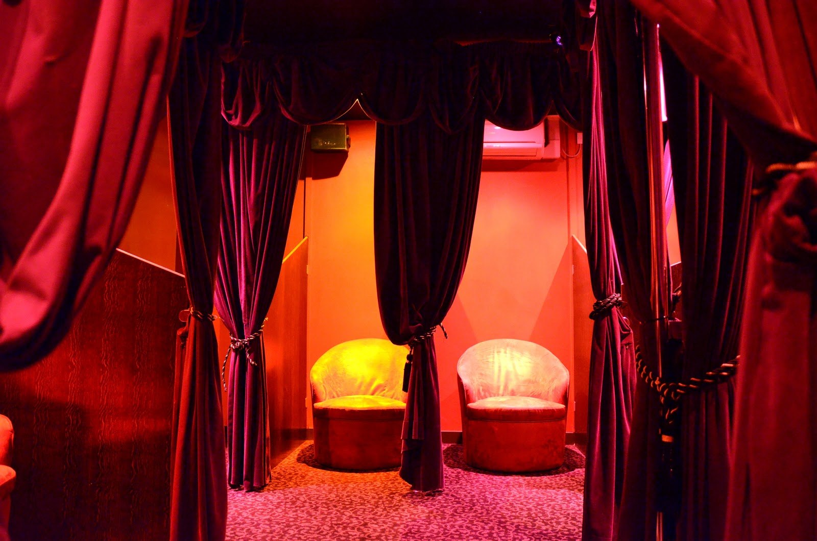 For Your Eyes Only - Bournemouth - Nightclub in Bournemouth, United Kingdom
