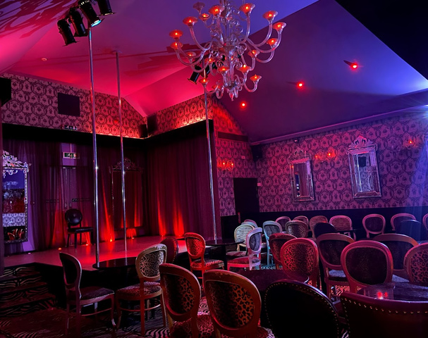 Wiggle Strip Club Bournemouth - Nightclub in Bournemouth, United Kingdom