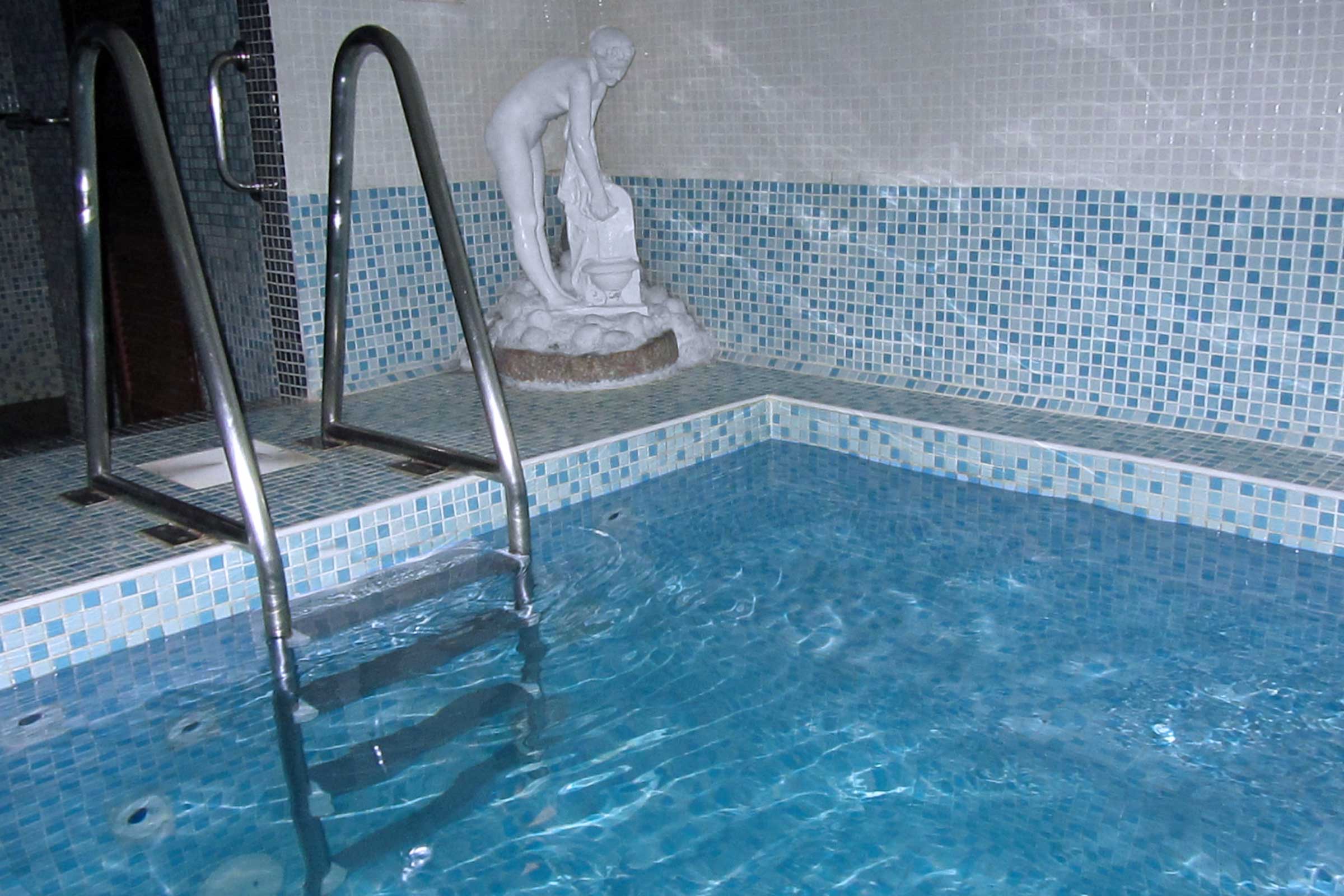 Bristol Gardens Health Spa - Fkk in Brighton, United Kingdom