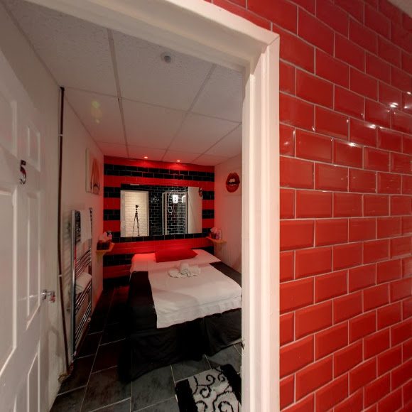 Central Massage Bristol - Erotic Massage in Bristol, United Kingdom