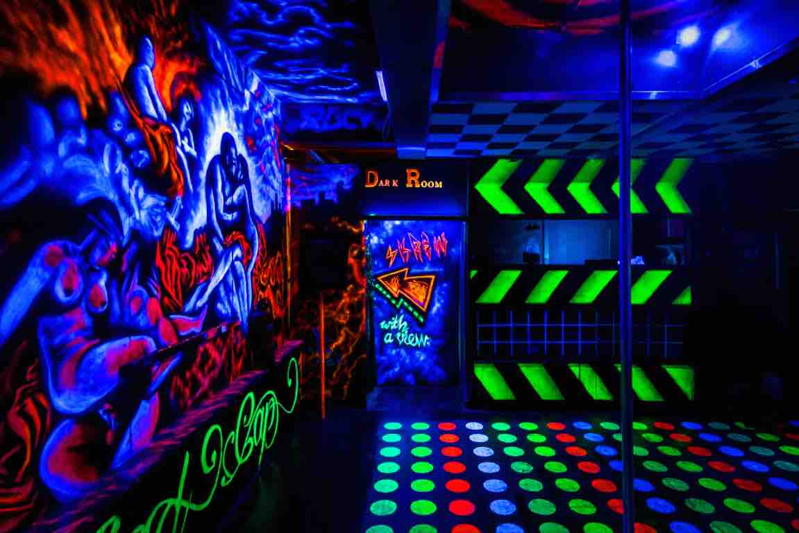 Xxx - The Office - Bristols Premier Swingers Club - Swinger Club in Bristol, United Kingdom