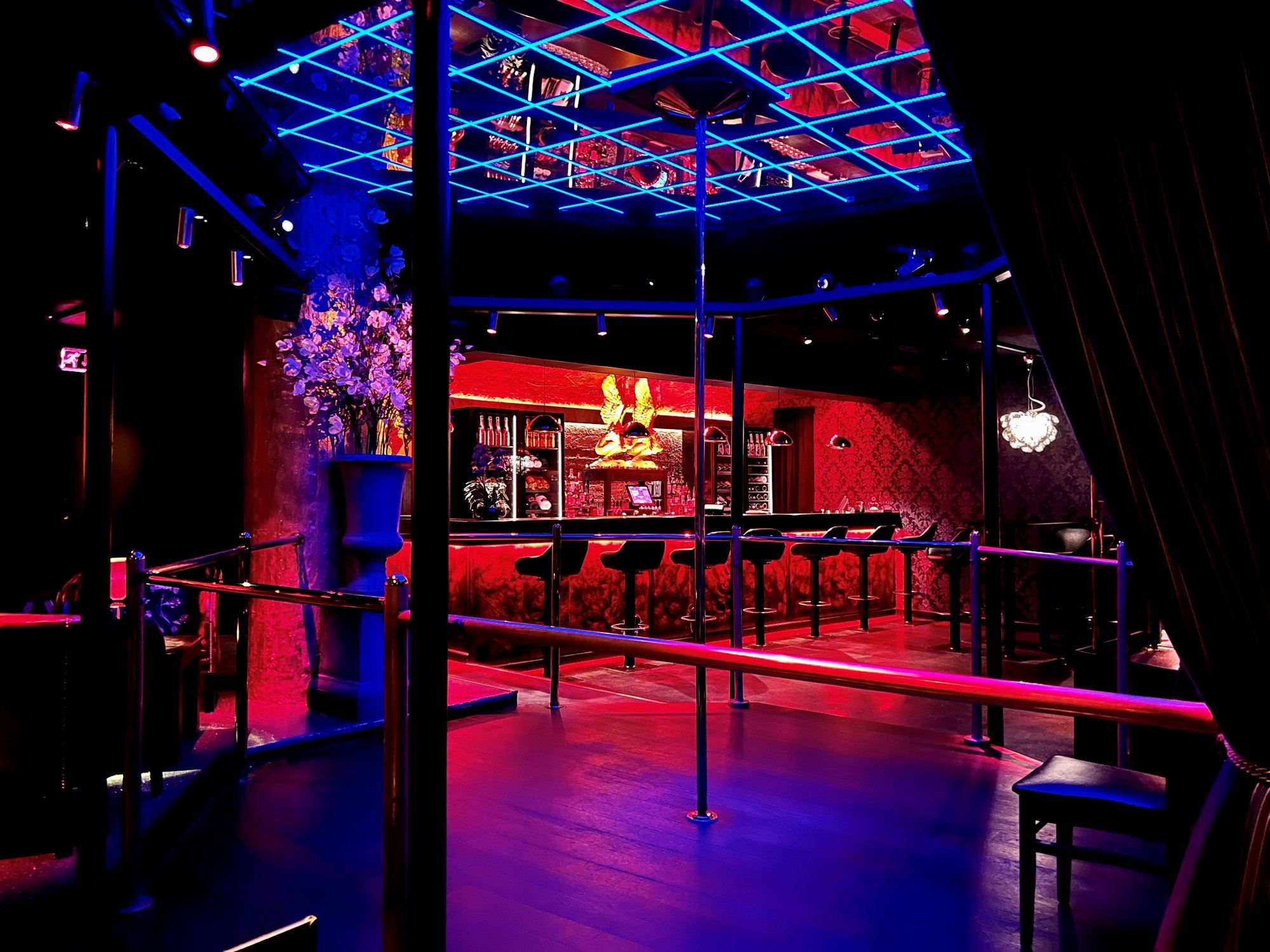 Angels Club - Nightclub in Bromwich, United Kingdom