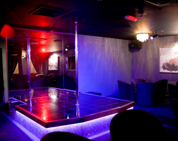 Fantasy Lounge - Nightclub in Cardiff, United Kingdom