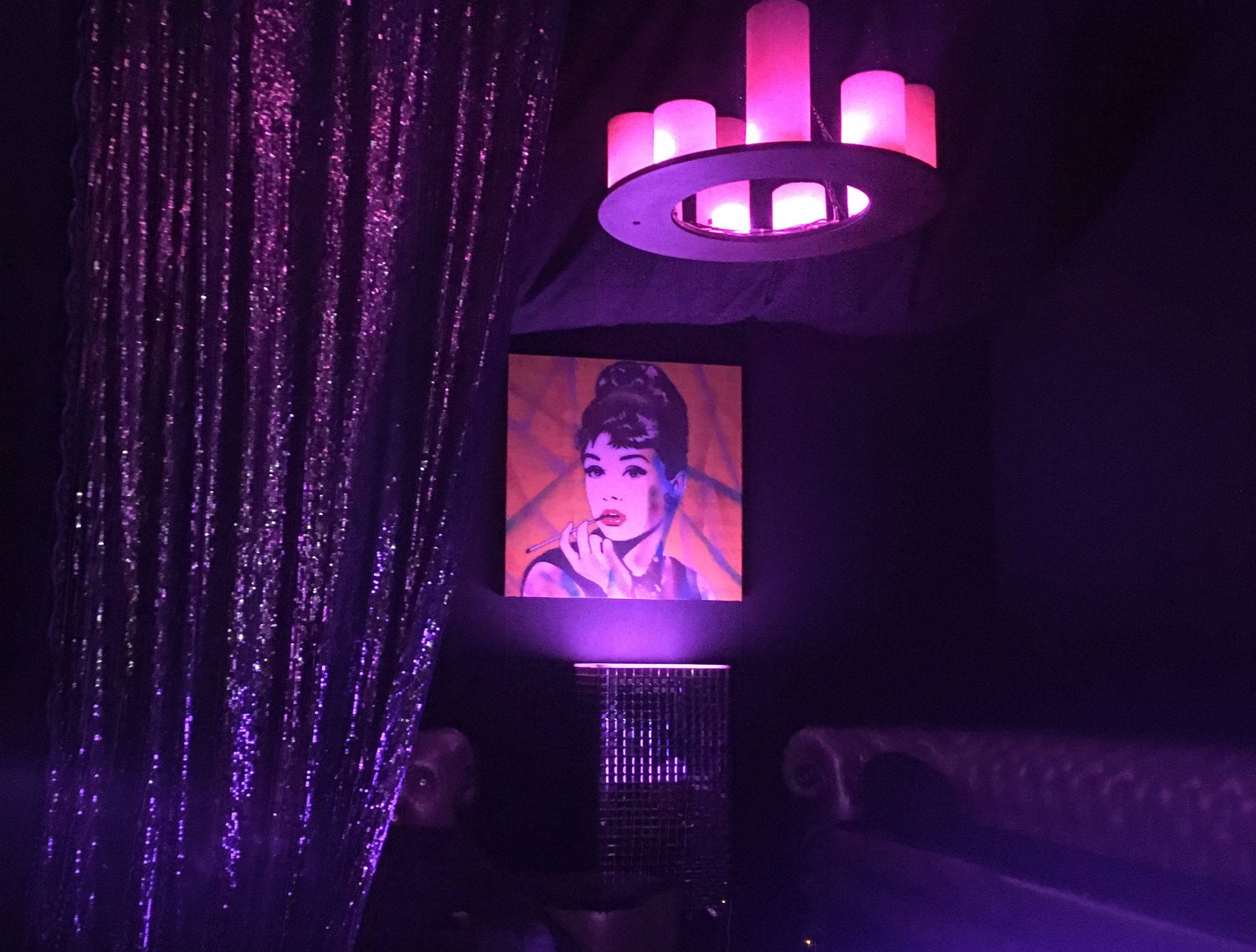 Penthouse Playrooms - Swinger Club in Dunstable, United Kingdom