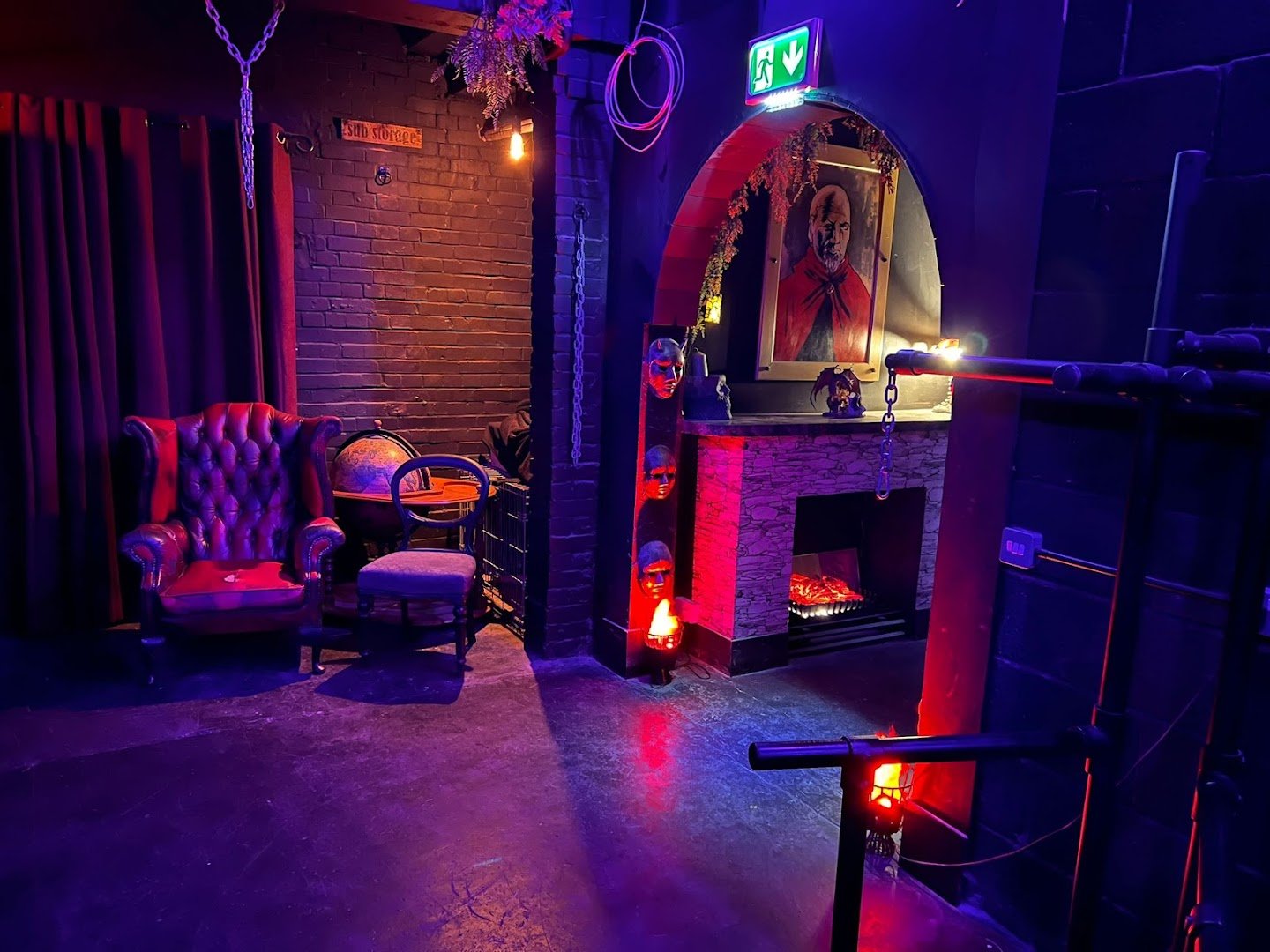 Penthouse Playrooms - Swinger Club in Dunstable, United Kingdom