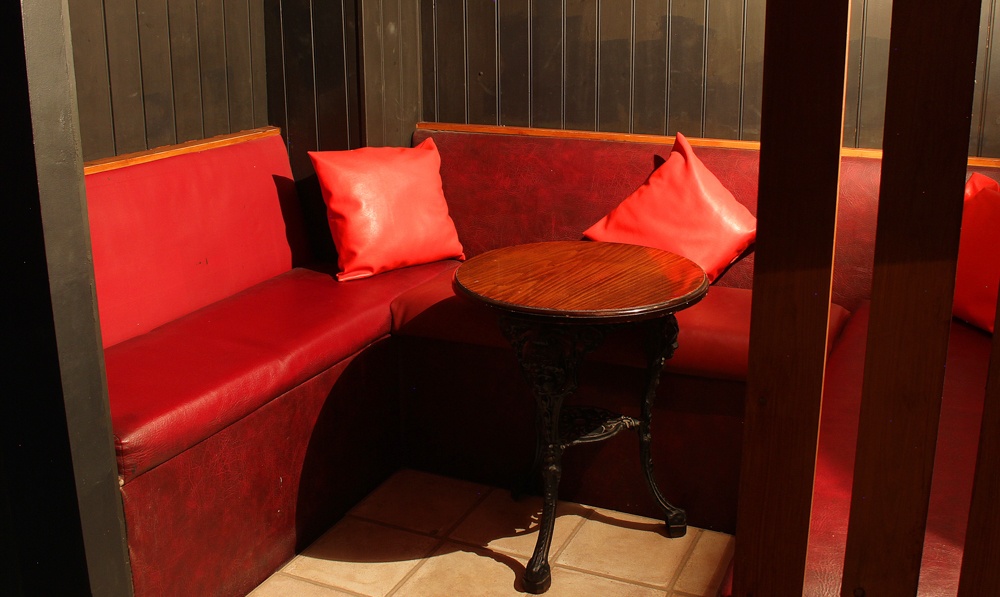 Adam And Eves Club Reinvented - Swinger Club in Eccles, United Kingdom